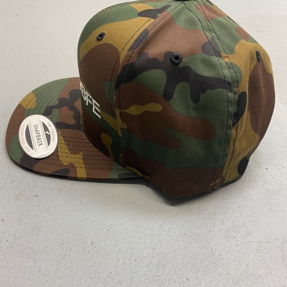 Area BFE full camouflage flatbill snapback - Picture 6 of 9